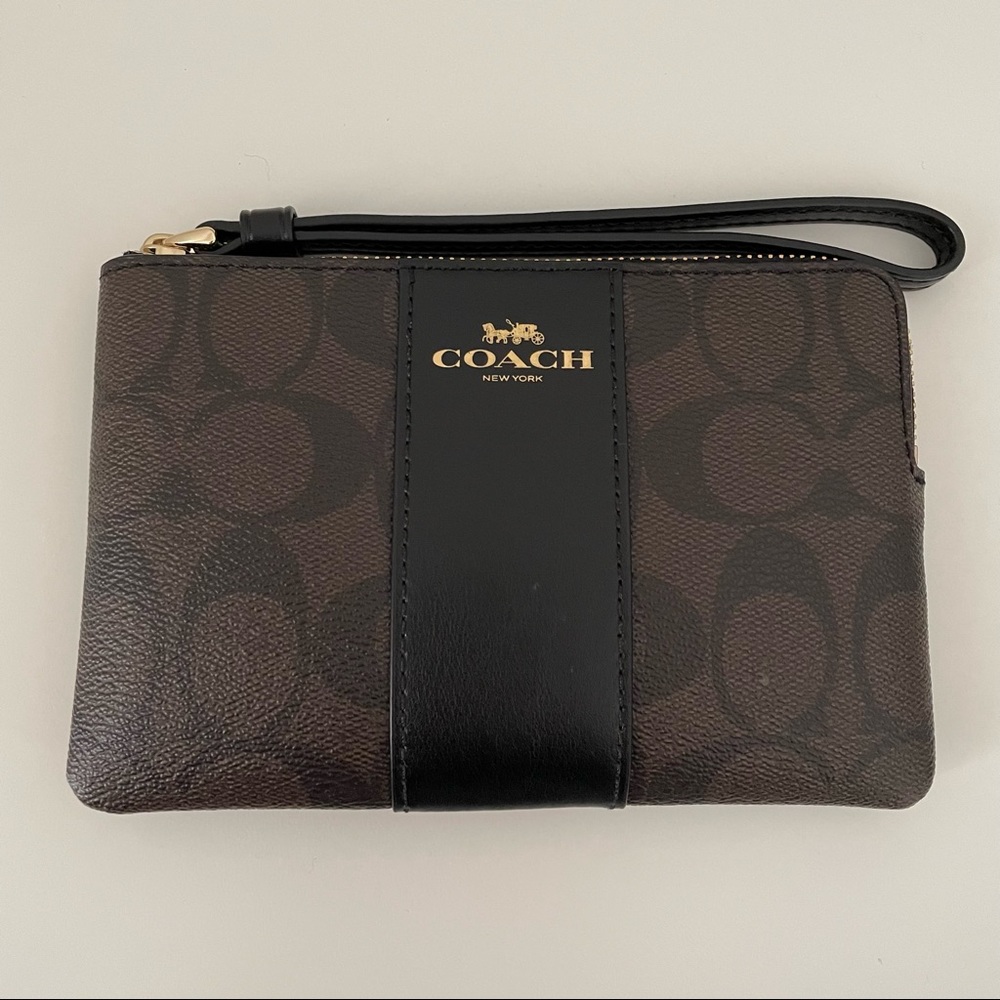 Coach Corner Zip Wristlet